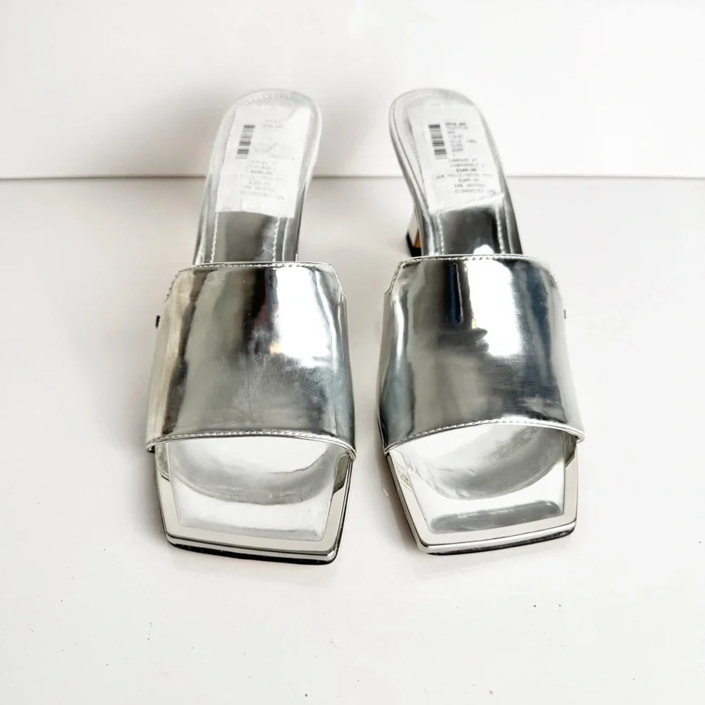 New DKNY Silver Kailyn heel sandals size 6